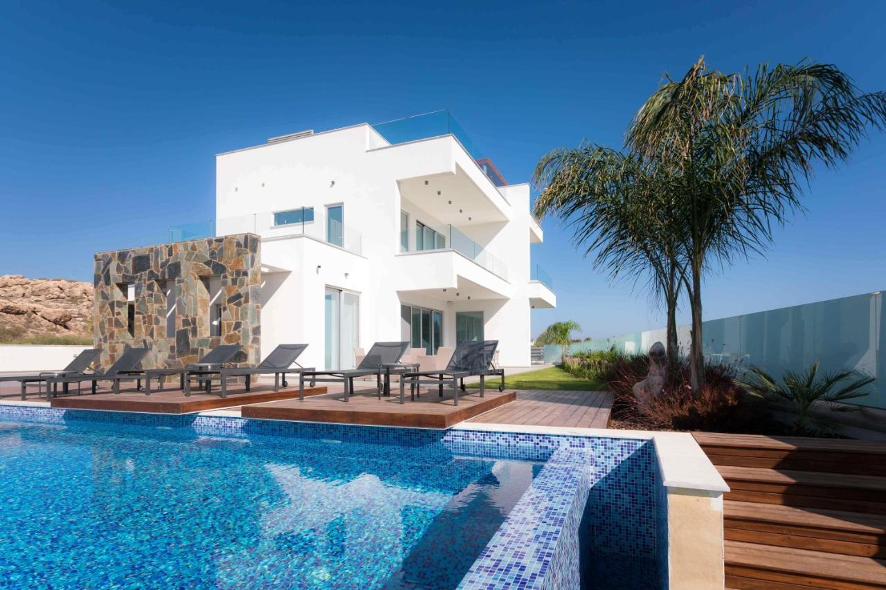 Sea Pearl Beachfront Villas - Breeze Ayia Napa Eksteriør billede