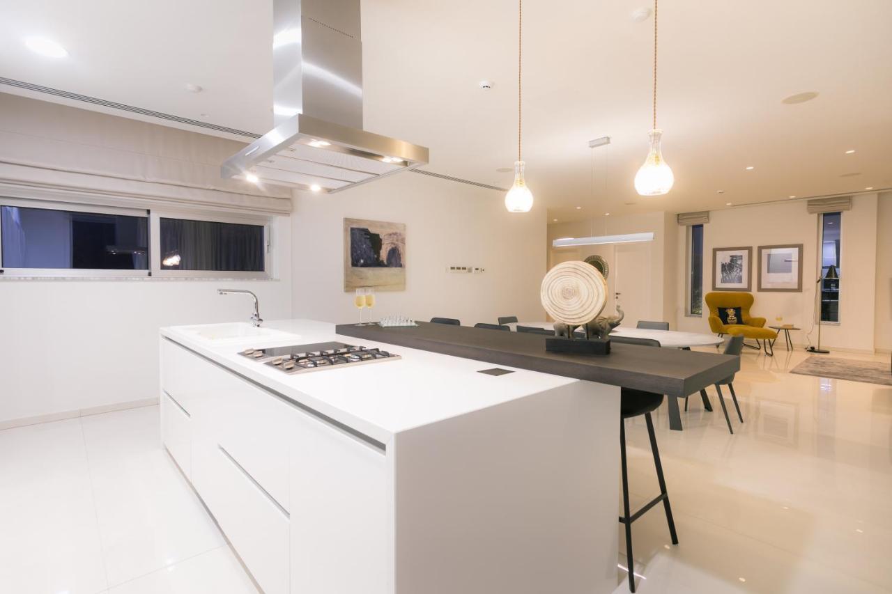 Sea Pearl Beachfront Villas - Breeze Ayia Napa Eksteriør billede
