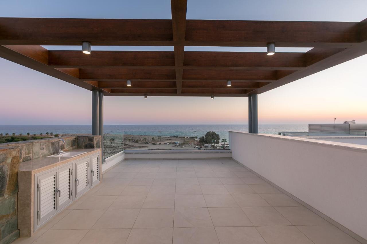 Sea Pearl Beachfront Villas - Breeze Ayia Napa Eksteriør billede